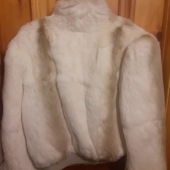 Real Rabbit Fur Coat - Picture 4 of 6